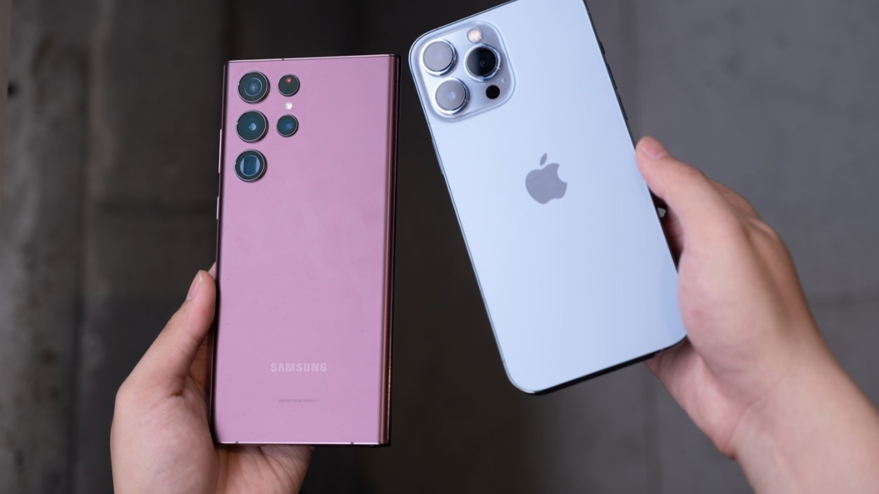 apple ve samsung neden titanyum kasa vazgeciyor