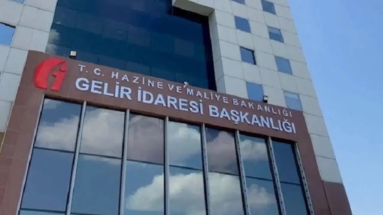 Hazine ve Maliye Bakanlığı, Yapay Zeka ile Sahte Faturayı Avlayacak! 4 Hazine ve Maliye Bakanligi yapay 1.webp
