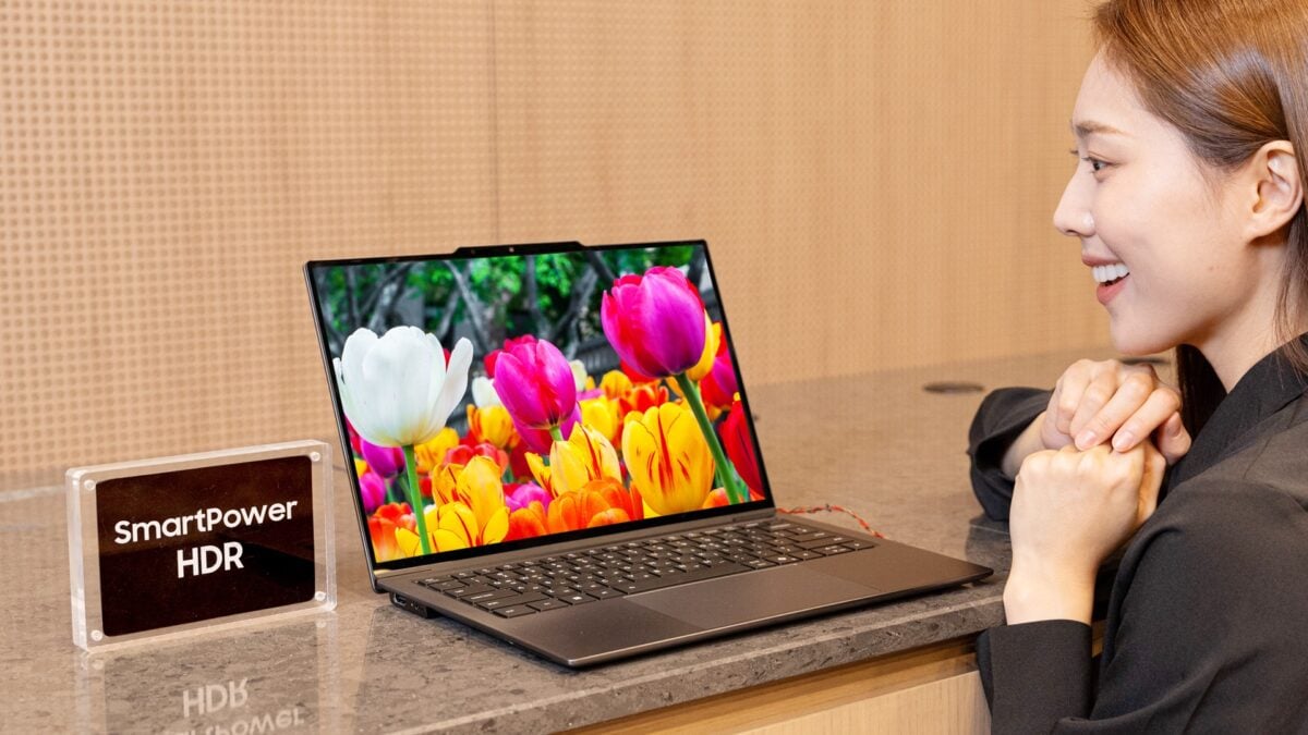 Samsung Display SmartHDR OLED Laptop 1200x675 2