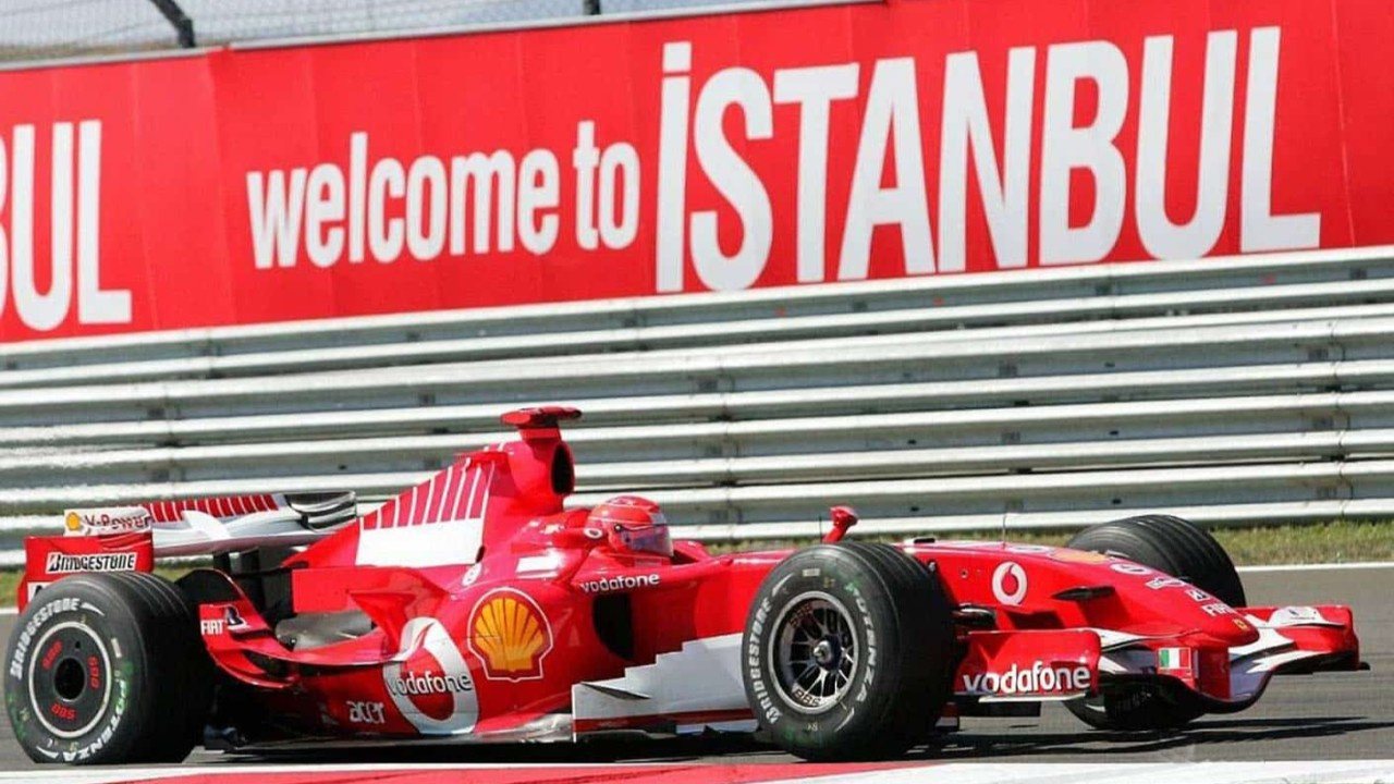 Formula 1 Türkiye'ye Geri Dönüyor: 2027 İstanbul Park Sinyali 20 formula 1 tutkunlarina mujde rusyanin yerini turkiye aldi12