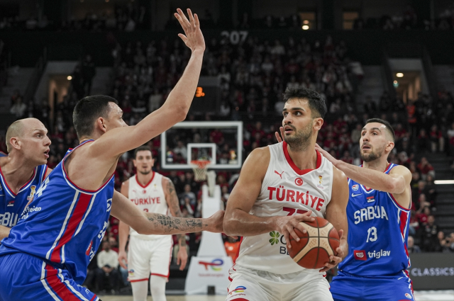 Sırbistan’ı yenerek 4’te 4 yaptı ve üst tura yükseldi 1 555901