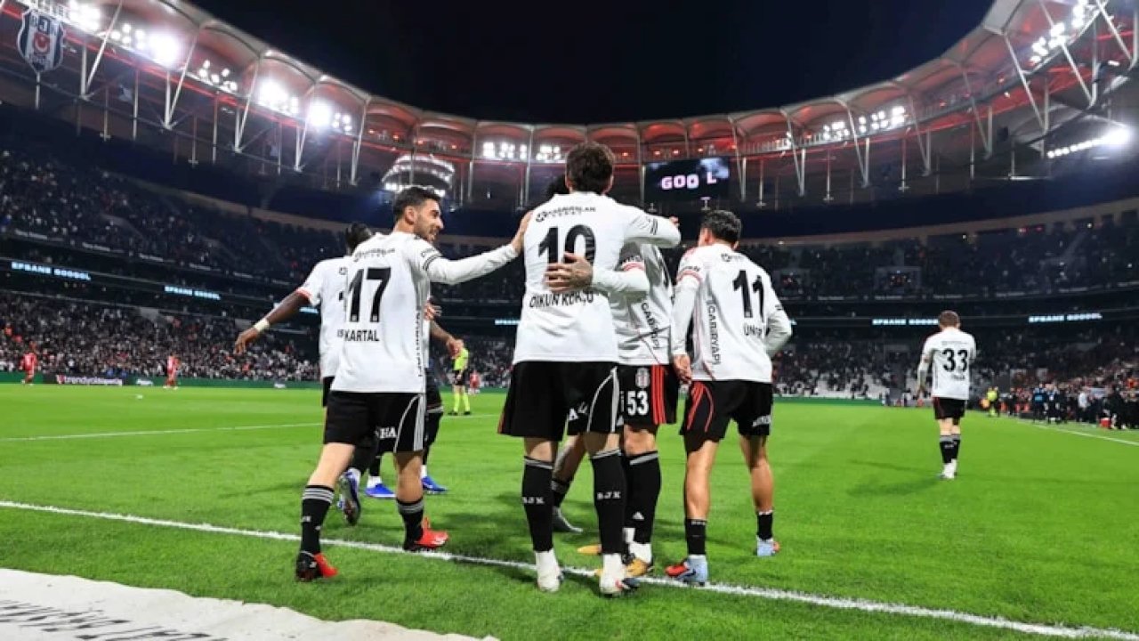 Beşiktaş’ta sakatlık kabusu! Genç yıldızdan kötü haber! 1 557515