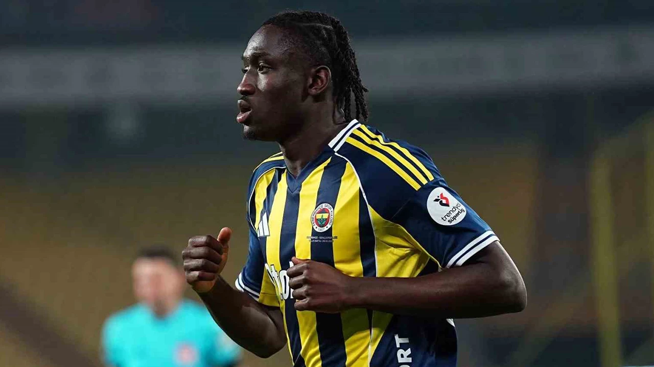 Fenerbahçe'nin genç yıldız Sidiki Cherif'ten şampiyonluk sözleri! “İki kupayı da kazanacağız” 6 557669