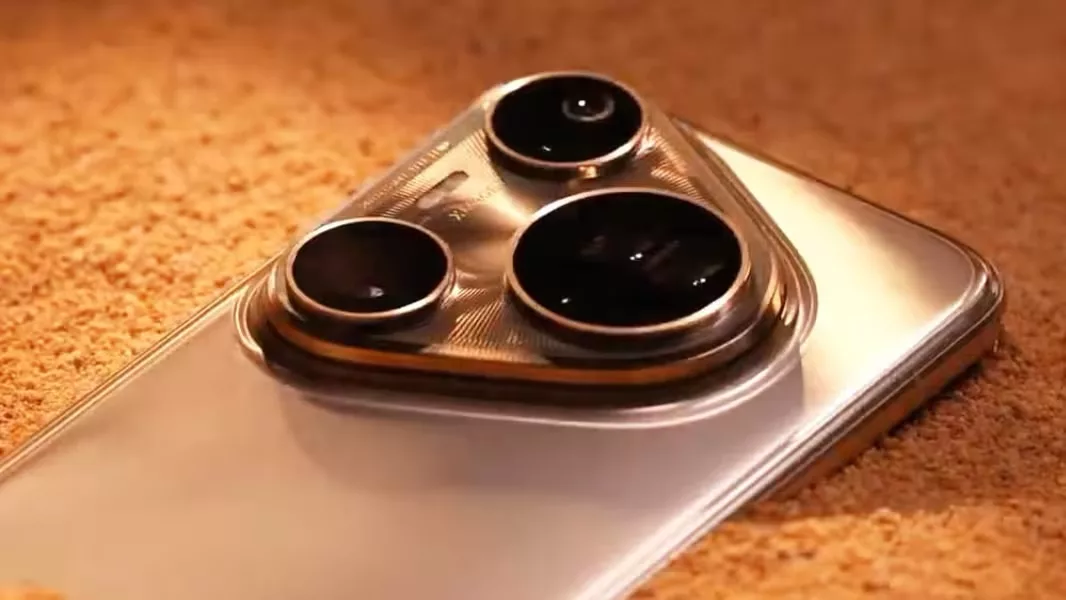 Huawei Pura 90 Pro.webp