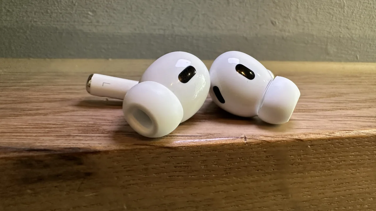 AirPods Pro'ya Kamera Geliyor! - ShiftDelete.Net 10 airpods proya kamera geliyor.webp