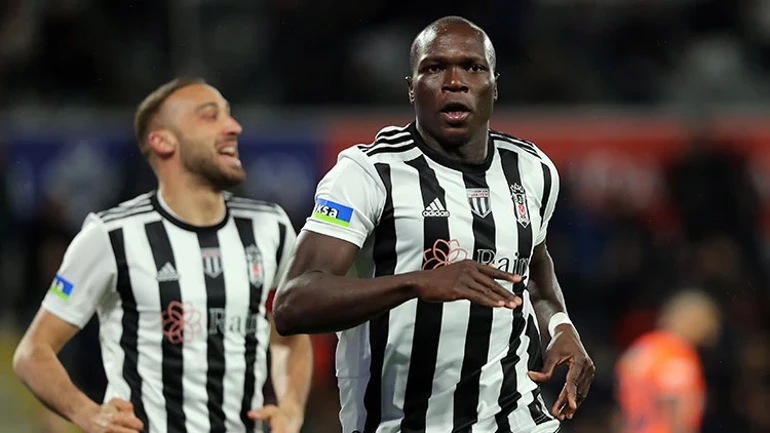 Süper Lig’in eski yıldızı geri dönüyor! Yeni adresi herkesi şaşırttı 13 559055