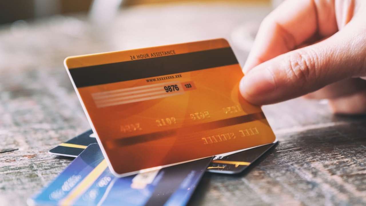 bankalararasi kart merkezi bkm nisan 2024 kartli odeme verileri