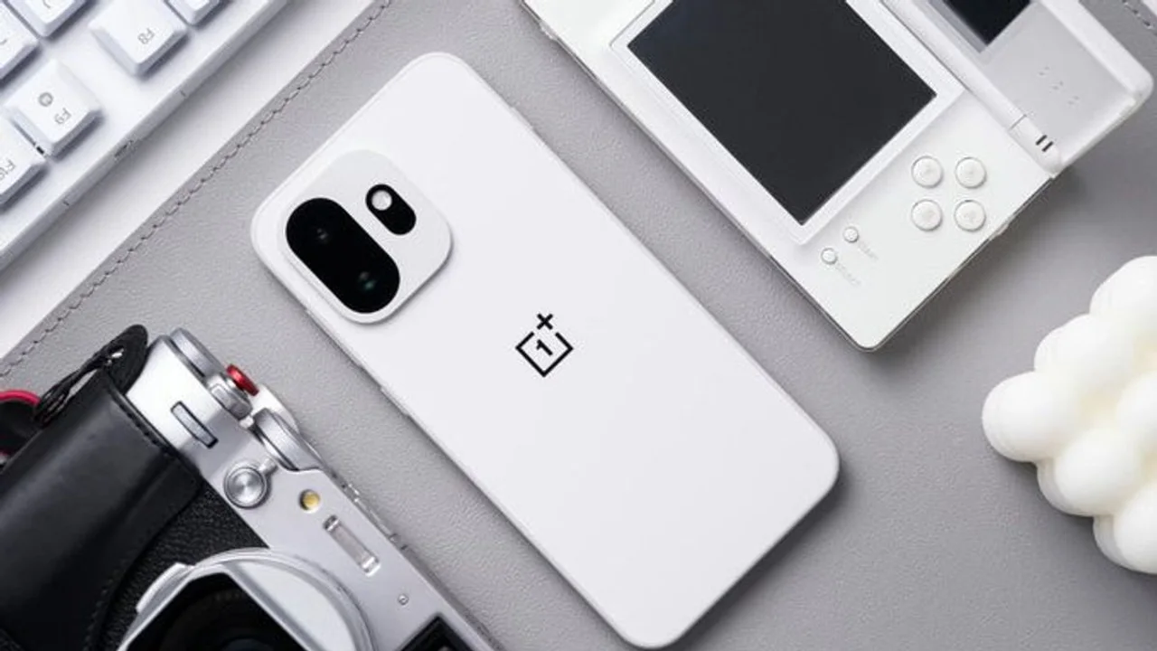 oneplus 16 sizdirildi devrim mi sonun baslangici mi.webp