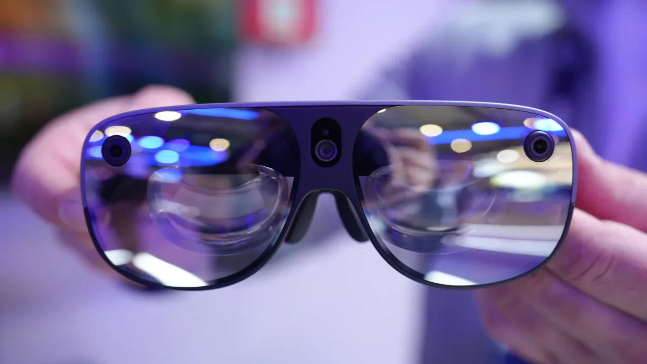 Samsung Galaxy Glasses için Beklenen Tanıtım Tarihi Ortaya Çıktı 19 samsung galaxy glasses icin beklenen tanitim tarihi ortaya cikti.webp