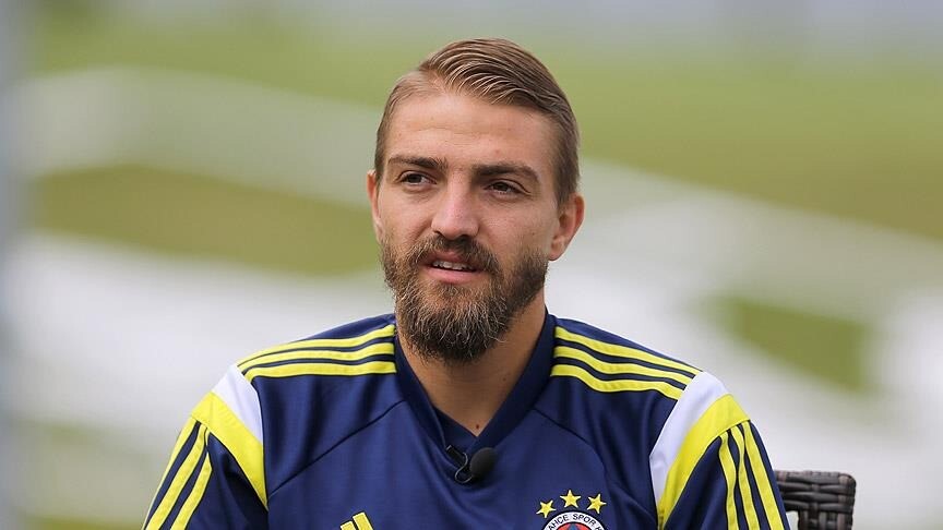 Türk futbolunda bir devir kapandı! Caner Erkin 37 yaşında kramponlarını astı 1 560564