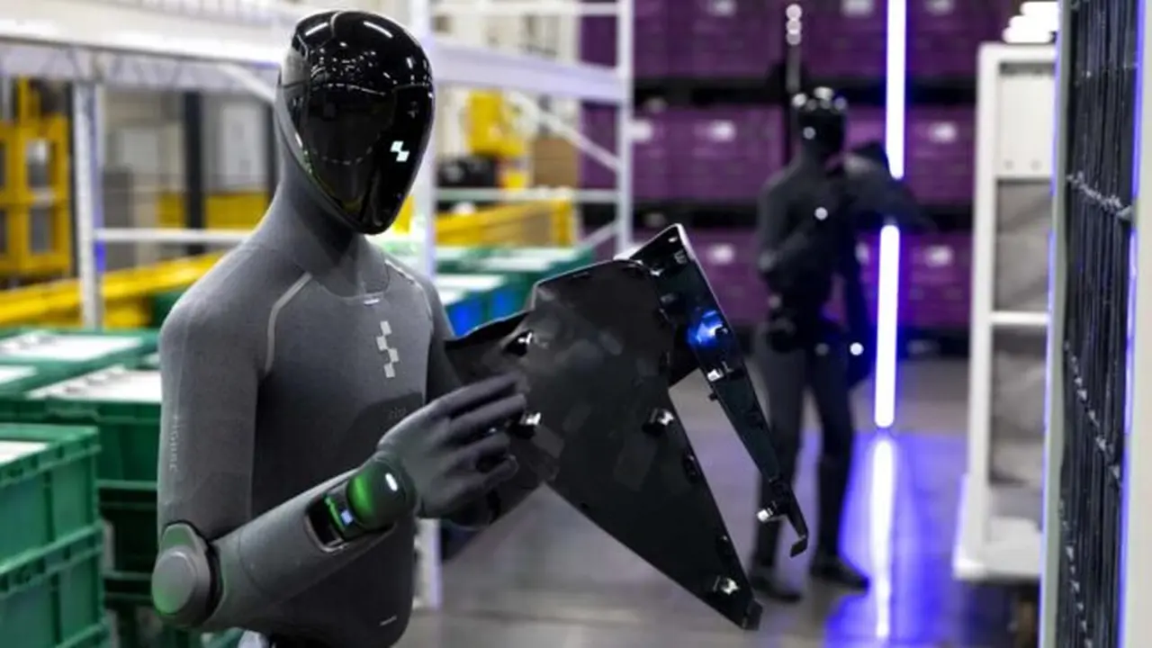bmw spartanburg fabrikasinda yeni nesil figure 03 robotlari goreve baslatti.webp