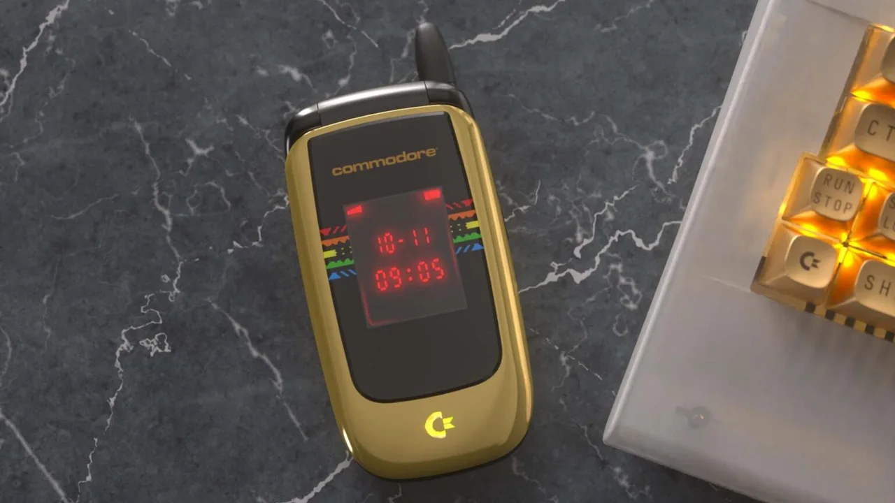 Commodore Kapaklı Telefonu ile Geri Dönüyor 2 commodore kapakli telefonu ile geri donuyor.webp