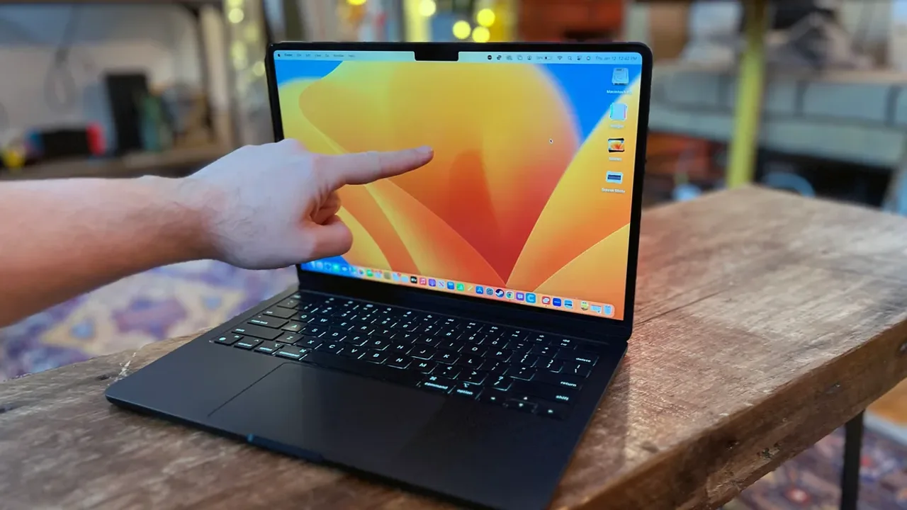 dokunmatik ekranli macbook icin onay geldi.webp