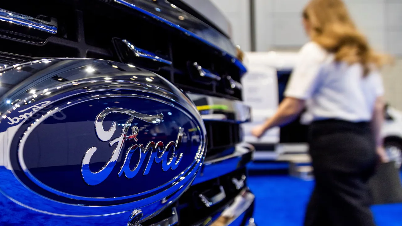 ford yapay zeka hamlesinden geri dondu 350 muhendis geri dondu.webp