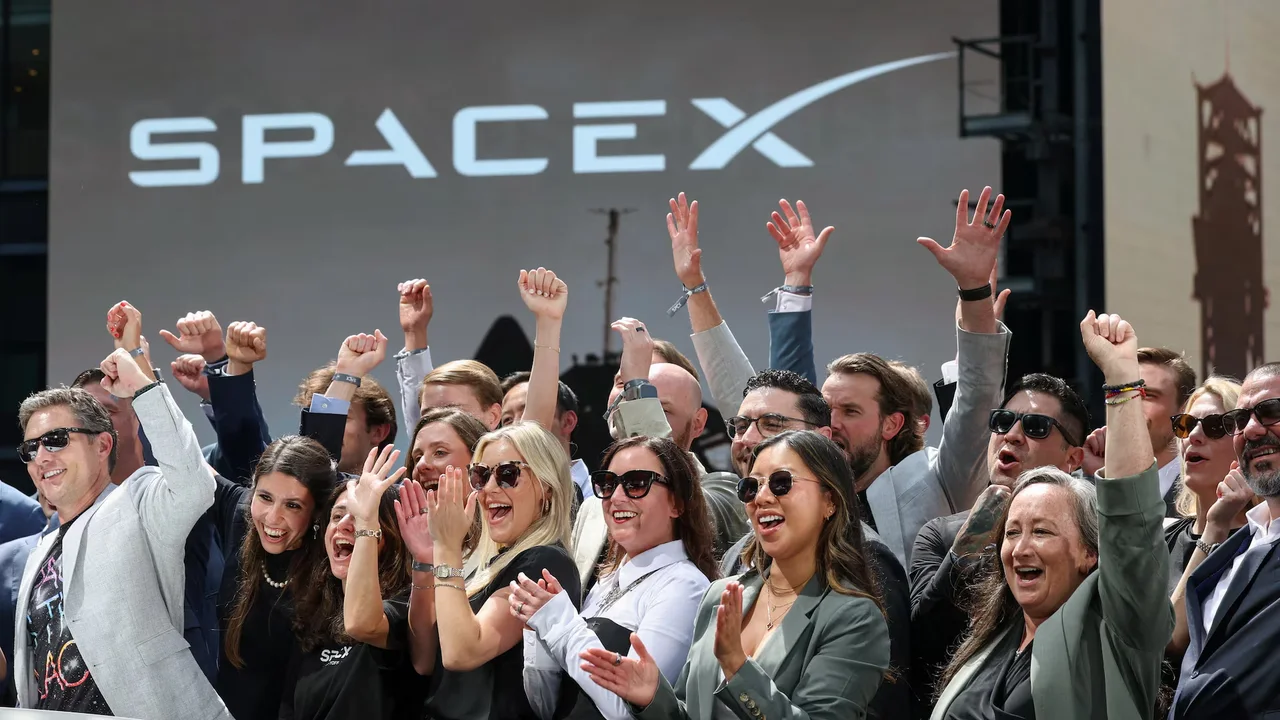 SpaceX Borsaya Rekorla Giriş Yaptı 5 spacex borsaya rekorla giris yapti.webp