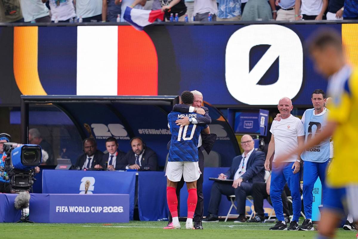 Mbappe devleşti! Fransa İsveç'i farklı geçti, son 16'da Paraguay'la eşleşti 1 560810